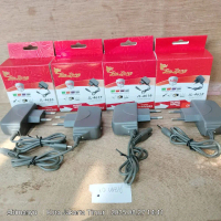 Charger senter kepala input : 100-240VAC 50-60Hz 0,2A OUTPUT: 4,2V 500mA charger universal JL-4617 j