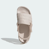 【adidas 愛迪達】涼鞋 女鞋 運動 三葉草 ADILETTE 22 XLG W OR 奶茶 IE5651