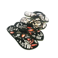 sandal wanita motif kain batik terbaru