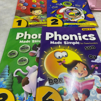 Phonics made simple - Age 4-7 - 4 Books in a set
