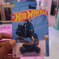 Hot wheels vespa 90 ss super sprint 1966
