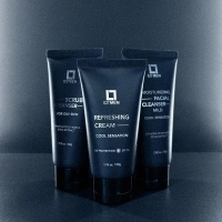 LT MEN Moisturizing Facial Cleanser Mild Menthol Extract Wajah Pria Kering Perawatan Cleansing 60g M