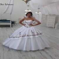 Beautiful Mexican Embroidery Wedding Dress 2024 Elegant Ball Gown Strapless Country Garden Bridal Dress Luxury Gothic Medieval