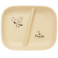 小禮堂 Snoopy 耐熱樹脂雙格餐盤 (卡其木紋)