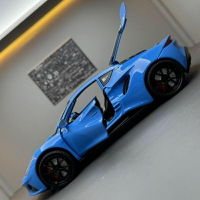 合金模型車 1：24  合金車 路特斯 蓮花 Lotus EMIRA 聲光回力車 跑車模型 擺件 收藏 汽車模型