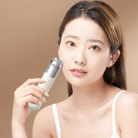 【Play by Play | 玩生活】貓耳艾灸導入儀(手持滾動式貓耳艾灸棒 艾柱美容儀 面部按摩儀 艾熏滾筒棒)