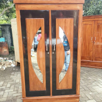 lemari jati 2 pintu plus kaca hias