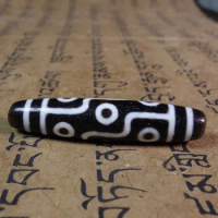 White Striped Tibetan DZI Beads Old Agate 9 Eye Totem Amulet Pendant GZI #3183