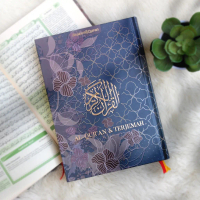 Alquran Wanita ZASHI by Zaskia & Shireen Sungkar Syaamil Quran A5 Tilawah Terjemahan