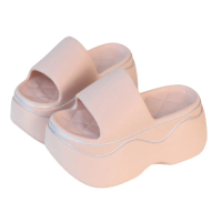 2026ReadyStock6CM women's slippers with a stepping-on-feces feeling light flat luxury advanced