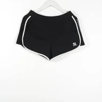 Celana MLB NY YANKEES LINE SIDE WHITE BLACK SHORT PANTS 100% ORIGINAL Size M