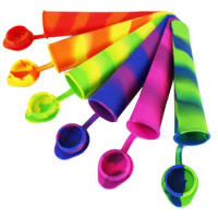 2pc Rainbow Silicone Ice Tube Mold Push Up Frozen Stick Cream PopYogurt Jelly Lolly Maker Mould Popsicle Moulds Scoop
