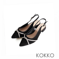 【KOKKO 集團】輕奢細緻水鑽尖頭麂皮後繫帶低跟包鞋(黑色)