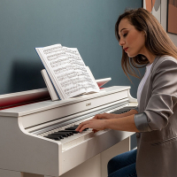『CASIO 卡西歐』全新滑蓋設計88鍵數位鋼琴 / AP-470 白色款 / 含升降琴椅 / 公司貨保固