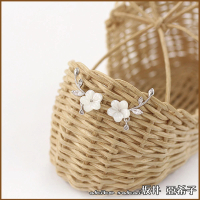 【Akiko Sakai】浪漫貝殼花水滴鑲鑽造型耳環