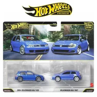 Hot Wheels Premium 2 Pack VW 2004 Volkswagen Golf R32 Vs Volkswagen Golf MK7 Mobil Balap