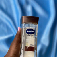 200ml Vaseline Cocoa Radiant Body Oil New Coffee Gel Oil Healthy Glowing Skin Hydrating Moisturizing Smooth Butter Body Oil