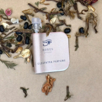Nước hoa Horus 2ml by Cleopatra Perfume Cosmetic Nữ Women Xịt Thơm