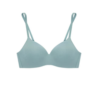 BRALESS เสื้อชั้นในไม่มีโครง Seamless Fit รุ่น Pretty Perfect  รหัส SBU9800GL สีเขียวอ่อน