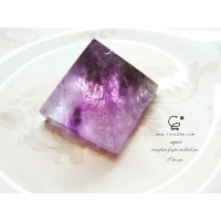 紫水晶-金字塔C/紫水晶 /水晶飾品/ [晶晶工坊-love2hm]