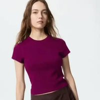 UNIQLO T-Shirt Mini Crop Top Wanita PURPLE S