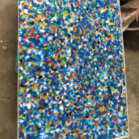 PAPAN PLASTIK LIMBAH TUTUP BOTOL (HDPE)