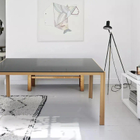 GhouseOnline Delicato โต๊ะอาหารท็อปกระจกนิรภัย 90x150x75ซม. หนา 8 มม.  รุ่น Hunny-BK ท็อปดำ ขาไม้