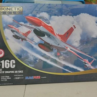 Kinetic Gold 1/48 F-16 C Singapore Model Kit