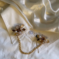 Brooch Neysa Bros