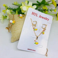 HYL Jewelry Perhiasan Anak Balita Satu Set Cantik Set Perhiasan Titanium Anti Karat Set Kalung Antin