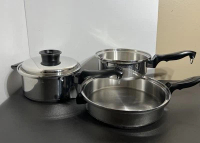 NEW LISTING4 Pc Chef’s Ware by Townecraft Multi-Core T304 Stainless 8.5” 9” 11” Cookware