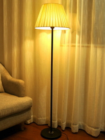 【免運】可開發票 立燈 落地燈客廳臥室沙發床頭現代創意溫馨裝飾LED遙控喂奶落地臺燈