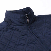 【ROBERTA 諾貝達】簡約菱格 內裡鋪棉夾克外套(藍色)