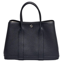 【Hermes 愛馬仕】經典Garden Party PM小牛皮暗釦手提包(30cm-黑色H051568CK-BLK)