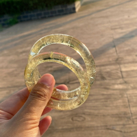 【現貨】天然黃水晶手鐲細圓條寬版檸檬色原礦體透帶彩虹效應夏天女款百搭【北歐家居生活】