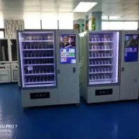 Cold drinks and snacks beverage mechandiser combo vending machine cabinet with lift system