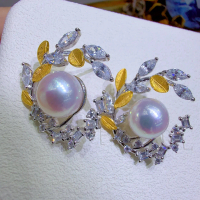 Anting-anting Botanic Vines dua tona dengan mutiara Akoya Aurora, 8.5 Γ 9 mm