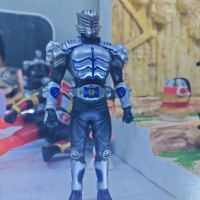Action Figure RHS Kamen Rider Ryuki Tiger Tinggi 17 CM