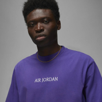 NIKE 耐吉 上衣 男款 Jordan 喬丹 短袖上衣 Air Jordan x Wordmark 紫色(DV6466-514)