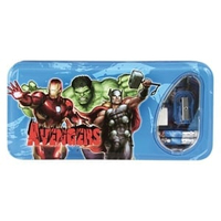 กล่องดินสอเหล็ก รุ่น AVG-A204 ลายอเวนเจอร์ส คละลาย