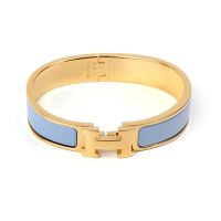 【Hermes 愛馬仕】H700001F Z1 經典Clic H LOGO琺瑯金色窄版手環(寶寶藍)
