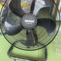 Quạt Sàn YANFAN SN18 kiểu dáng công nghiêp . Chân đế vững chắc, động cơ dây đồng 100%