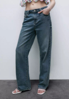 Urban Revivo Straight-Leg Jeans
