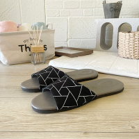 iSlippers 品味系列-布面皮質室內拖鞋-幾何