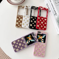 Fashion Design Shell Phone Case for Samsung Z 5G Flip5 Flip4 Flip3 with Plush Bracelet Candy Color Warm Furry Soft Phone Case