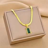 Kalung Titanium Wanita Gepeng Permata Kotak Fashion Perempuan Simple Elegan Aksesories Premium Korea