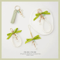 [GH] Green Ribbon Bagcharm - Gantungan tas pita hijau kulit pearl tali bagcharm bagchain Goms Home M