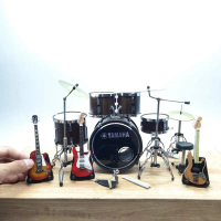 miniatur drum set YAMAHA  plus gitar mini hiasan pajangan rak dinding gitar 1 : 12