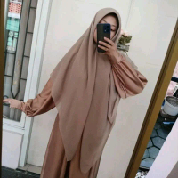 Hijab Segiempat Bella Square Syar'i 140x140 Cm Syari