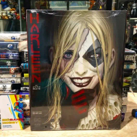 DC COMICS HARDCOVER HARLEEN
